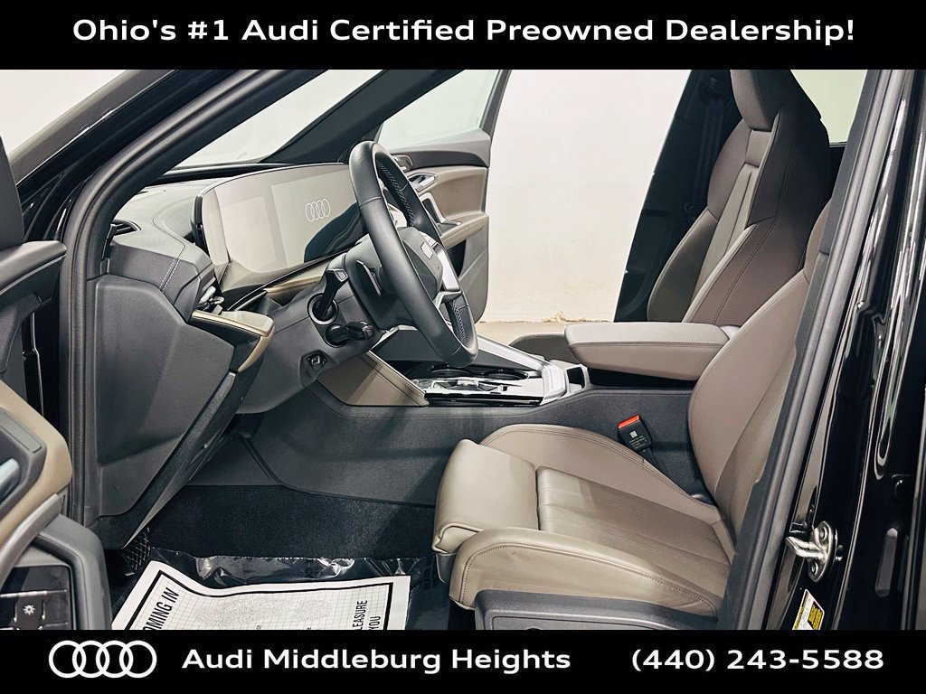 Certified 2025 Audi Q5 Premium Plus w/ Premium Plus AWD/4WD image 12