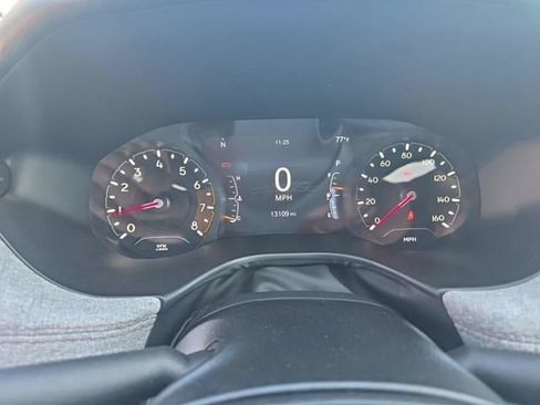 Used 2023 Jeep Compass Latitude AWD/4WD image 10