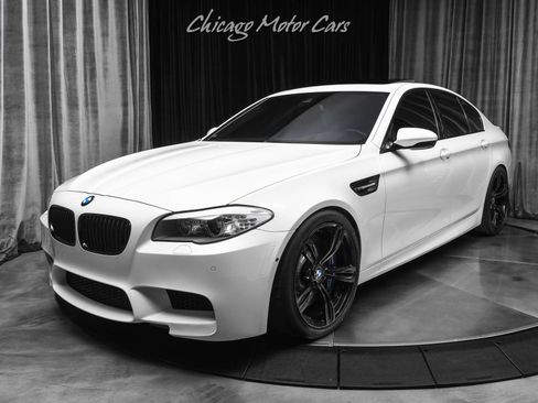 Used 2013 BMW M5 RWD image 39