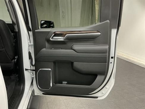 New 2026 GMC Sierra 1500 Elevation w/ Elevation Premium Package AWD/4WD image 29