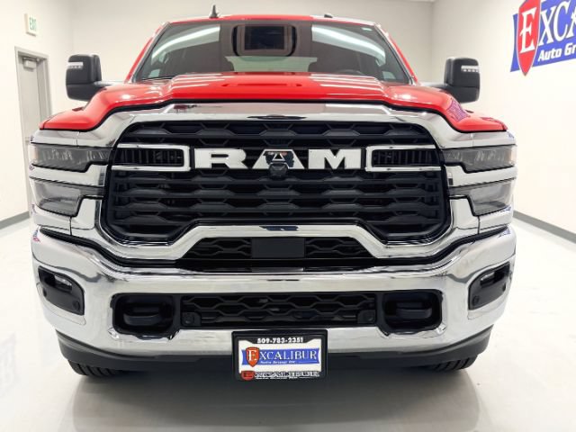 Used 2026 RAM 2500 Big Horn AWD/4WD image 3
