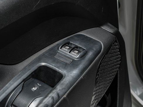 Used 2018 RAM ProMaster City Tradesman FWD image 37