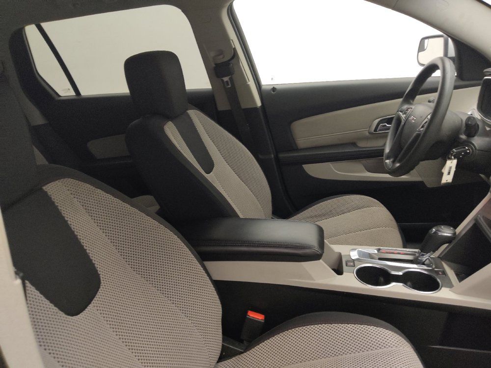 Used 2017 GMC Terrain SLE FWD image 21