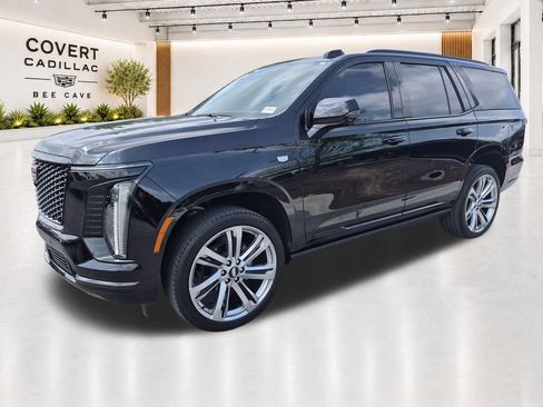 Certified 2026 Cadillac Escalade Platinum Sport w/ LPO, Floor Liner Package AWD/4WD image 4