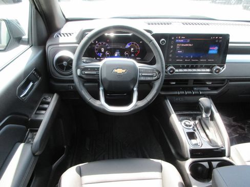 New 2026 Chevrolet Colorado LT w/ LT Convenience Package AWD/4WD image 14