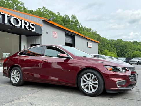 Used 2016 Chevrolet Malibu LT FWD image 38