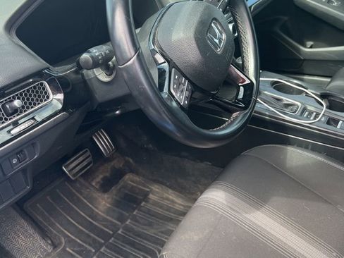 Used 2023 Honda Civic Sport image 7