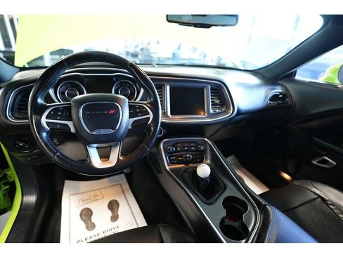 Used 2015 Dodge Challenger R/T Plus RWD image 12