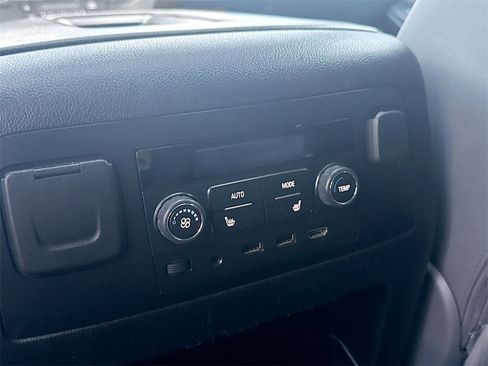 Used 2020 Chevrolet Tahoe LT image 26