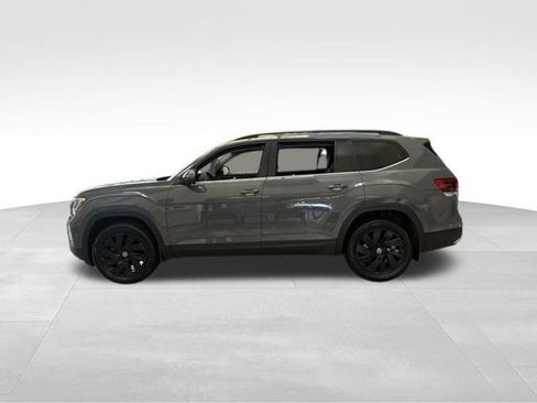 Used 2026 Volkswagen Atlas SE AWD/4WD image 4