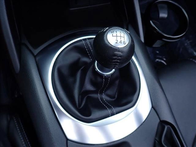 Used 2021 MAZDA MX-5 Miata Grand Touring RWD image 15
