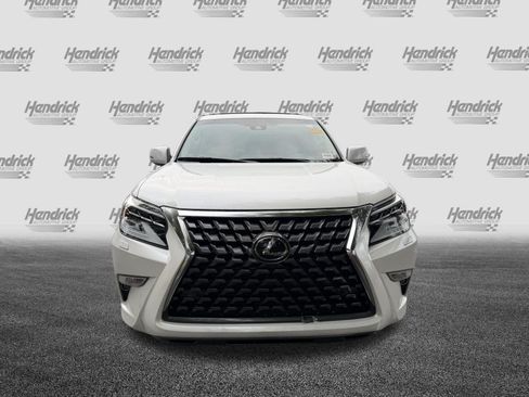 Used 2023 Lexus GX 460 Premium AWD/4WD image 3