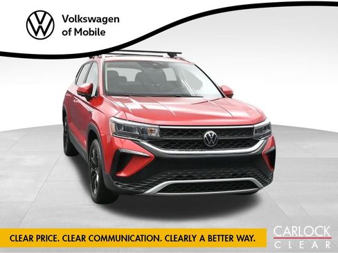 Used 2023 Volkswagen Taos SE image 6