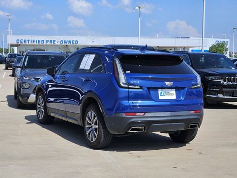 Used 2023 Cadillac XT4 Sport FWD image 7