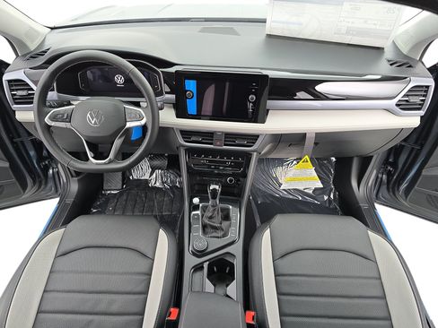 New 2026 Volkswagen Taos SEL AWD/4WD image 9