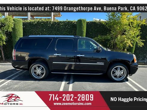 Used 2011 GMC Yukon XL Denali AWD/4WD image 5