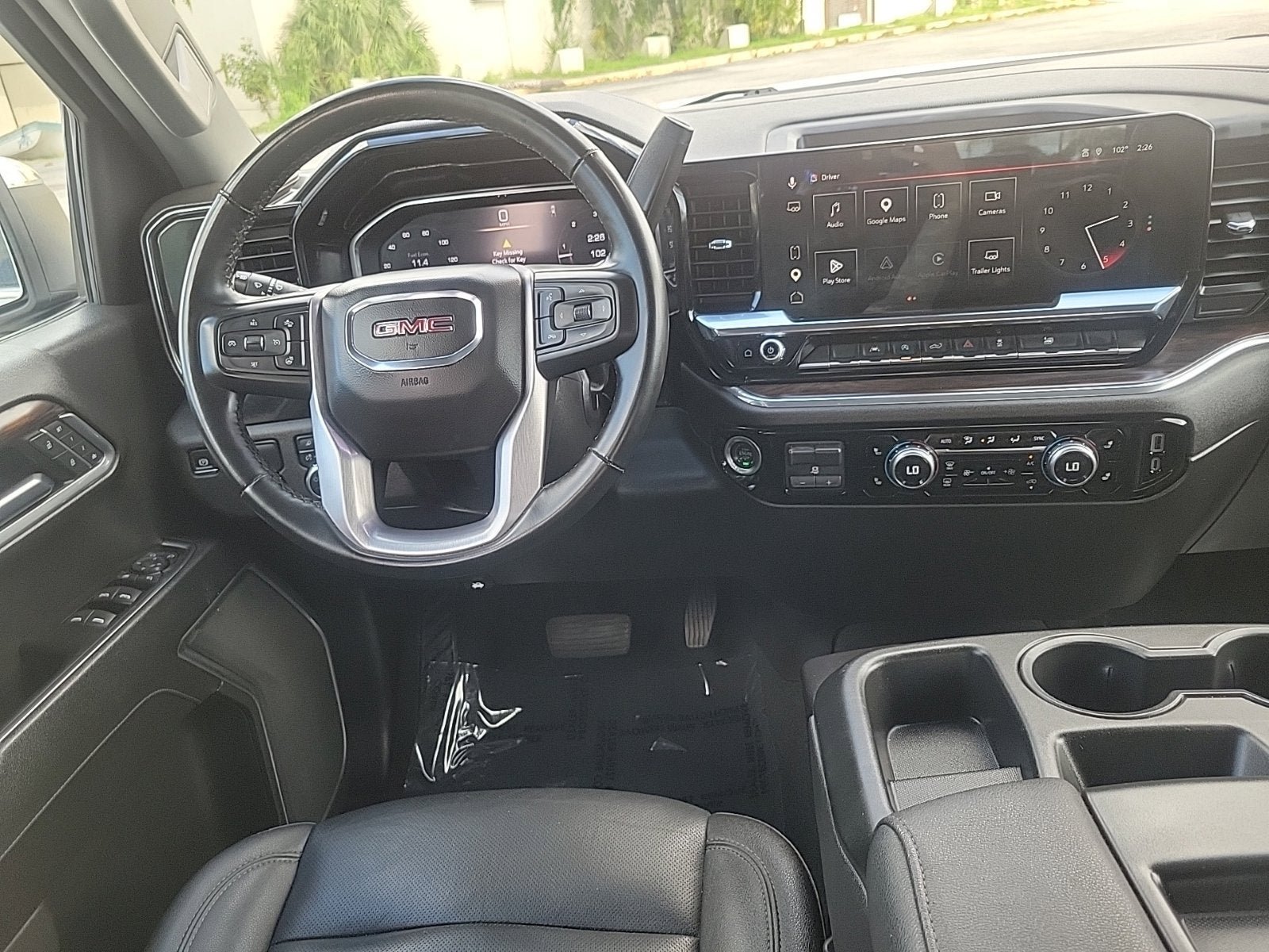 Certified 2025 GMC Sierra 1500 SLT RWD image 19