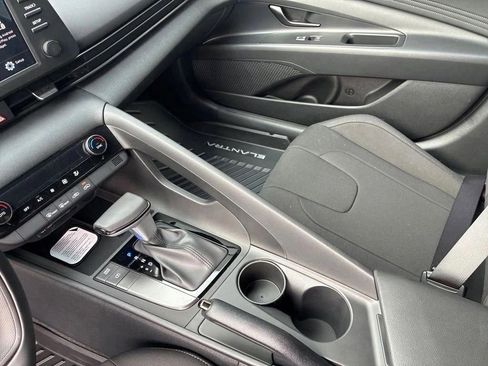 New 2026 Hyundai Elantra Sport FWD image 11