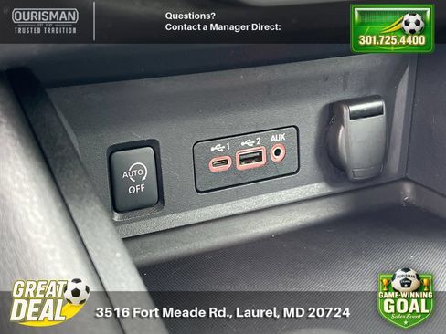 Used 2024 Nissan Sentra SV FWD image 25