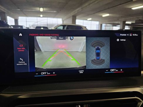 Used 2023 BMW i4 eDrive35 RWD image 17
