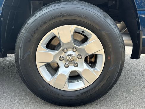 Used 2021 RAM 1500 Big Horn image 8