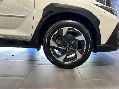 Used 2024 Subaru Crosstrek 2.5i Limited AWD/4WD image 45