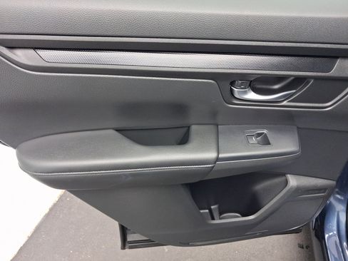 Used 2024 Honda CR-V EX image 19