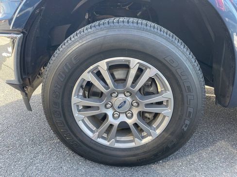 Used 2019 Ford F150 Lariat AWD/4WD image 14