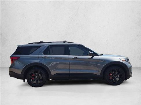 Used 2021 Ford Explorer ST w/ Equipment Group 401A AWD/4WD image 4