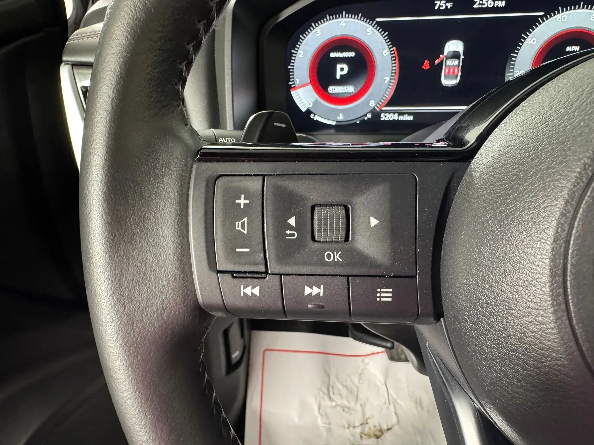Used 2024 Nissan Rogue SL w/ SL Premium Package FWD image 15