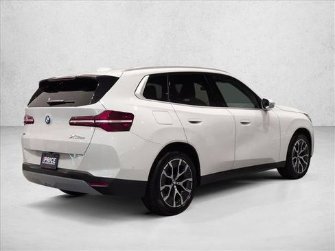 Certified 2026 BMW X3 xDrive30i w/ Convenience Package AWD/4WD image 5
