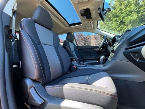 Used 2018 Subaru Crosstrek 2.0i Premium AWD/4WD image 12