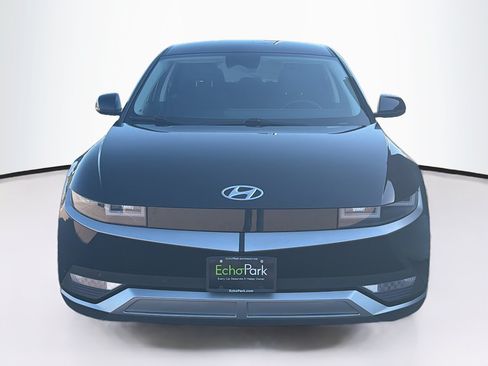 Used 2024 Hyundai Ioniq 5 SEL AWD/4WD image 2