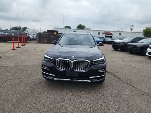 Used 2019 BMW X5 xDrive40i w/ Convenience Package AWD/4WD image 4