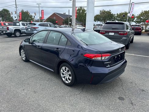 Certified 2023 Toyota Corolla LE image 5