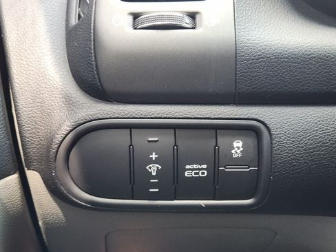 Used 2016 Kia Forte LX FWD image 19