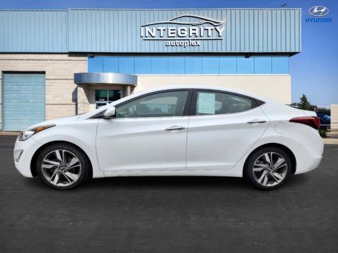 Used 2016 Hyundai Elantra Limited image 5