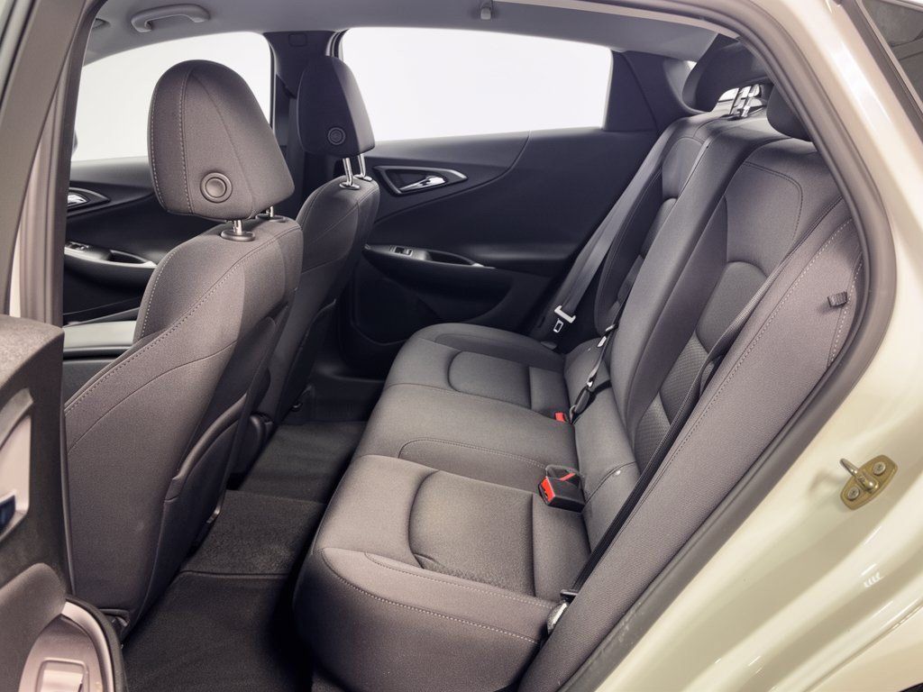 Used 2022 Chevrolet Malibu RS FWD image 25