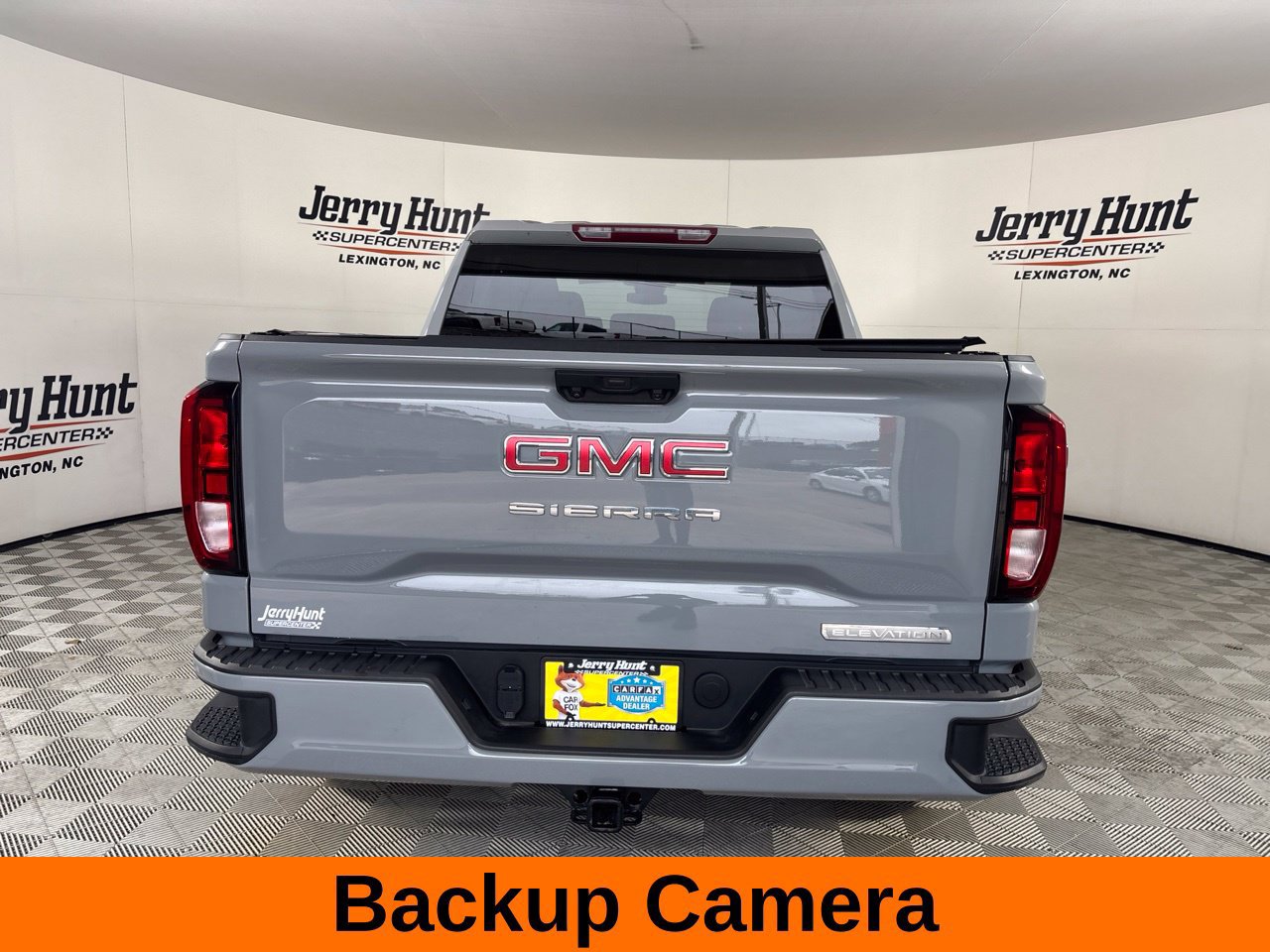 Used 2024 GMC Sierra 1500 Elevation AWD/4WD image 7