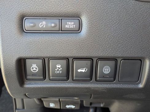 Used 2024 Nissan Murano SL image 16