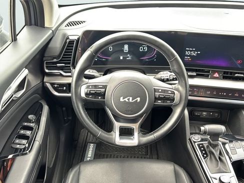 Used 2024 Kia Sportage EX AWD/4WD image 19