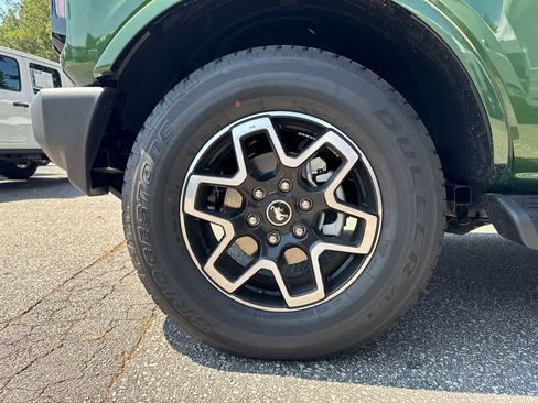 New 2025 Ford Bronco Outer Banks AWD/4WD image 9