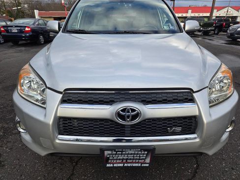 Used 2009 Toyota RAV4 Limited w/ Tow Prep Pkg image 3