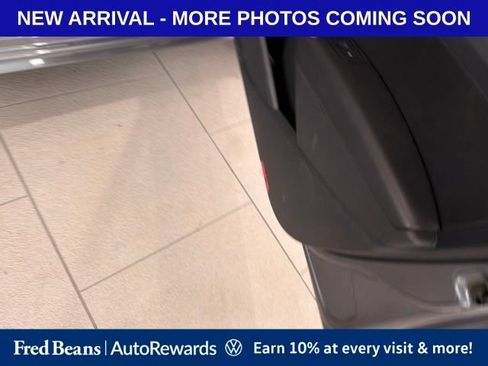 Used 2015 Volkswagen Passat TDI SE FWD image 6