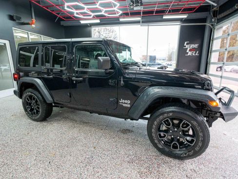 Used 2018 Jeep Wrangler Unlimited Sport S image 5