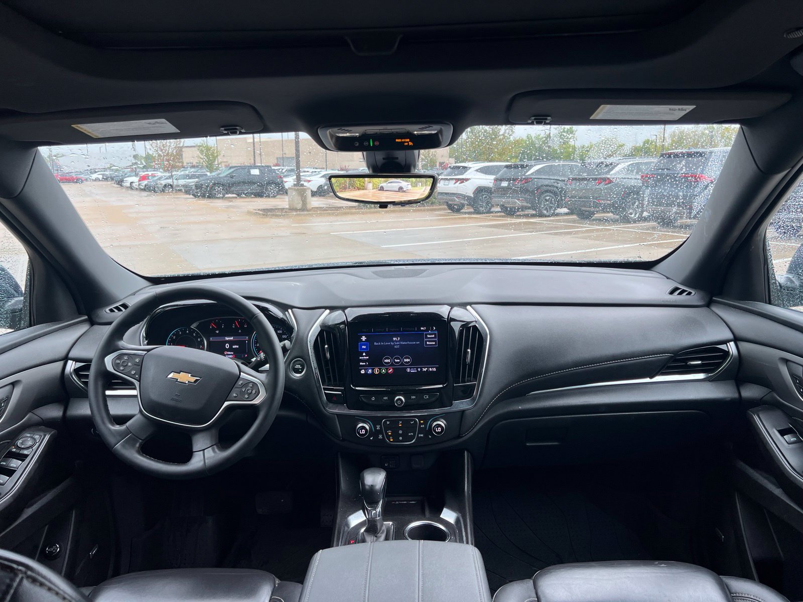 Used 2023 Chevrolet Traverse LT w/ LT Premium Package AWD/4WD image 22