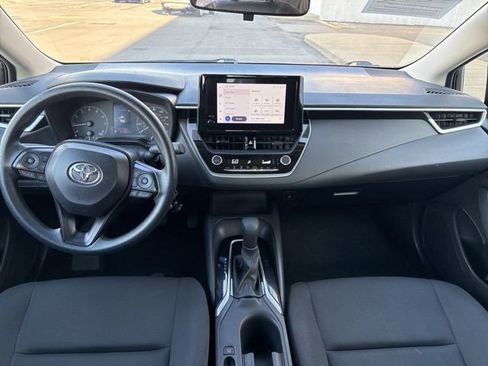 Used 2024 Toyota Corolla LE image 28