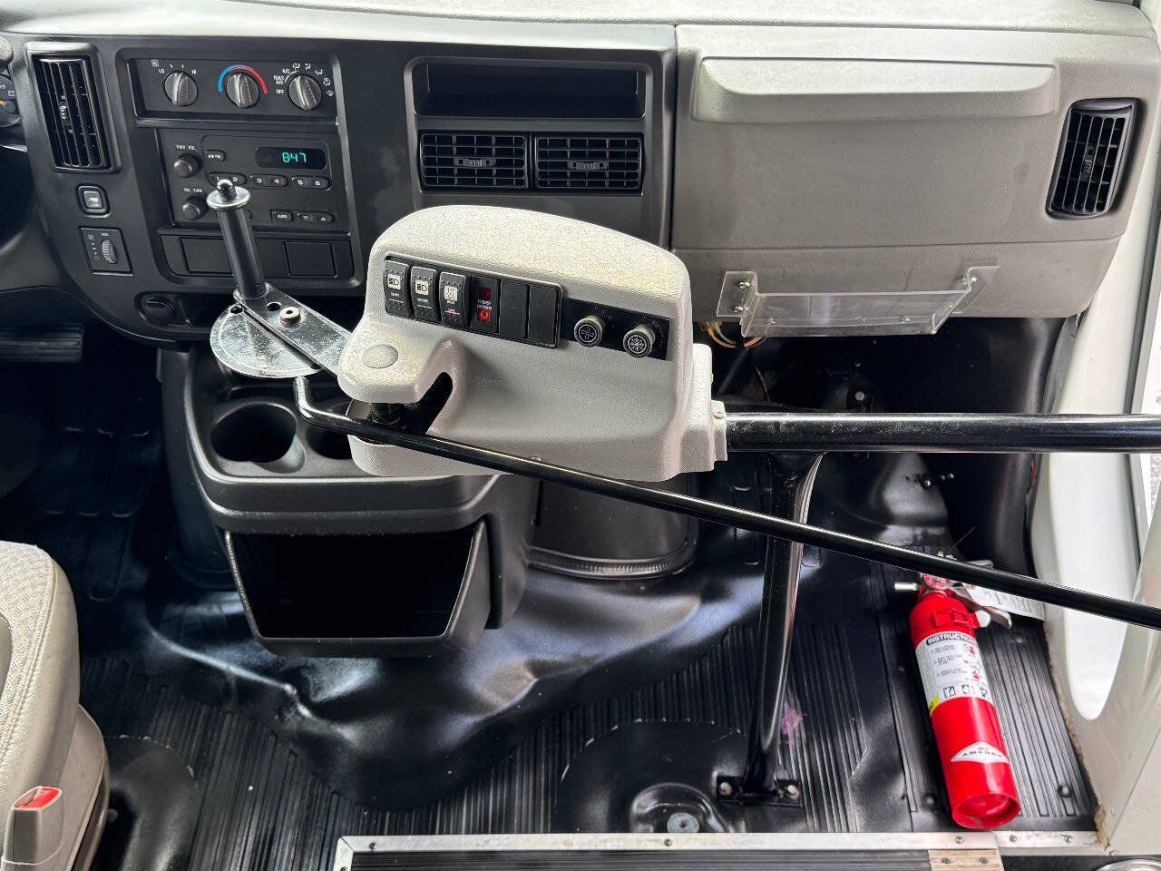 Used 2004 Chevrolet Express 3500 w/ School Bus Package RWD image 50