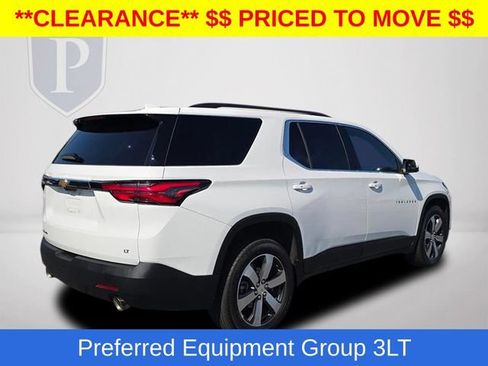 Certified 2023 Chevrolet Traverse LT w/ LT Premium Package AWD/4WD image 7