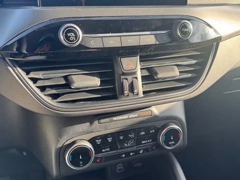 New 2026 Ford Escape Active w/ Cold Weather Package image 30